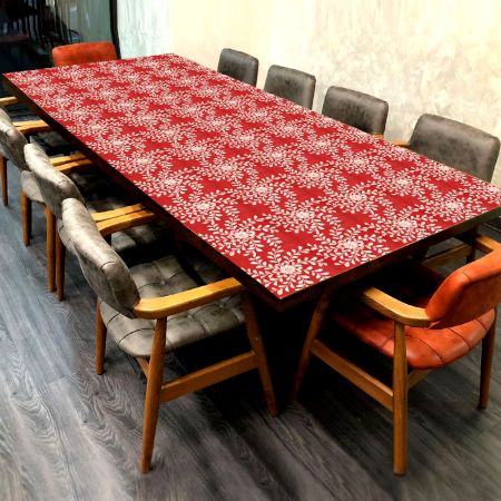 Beautiful Red Floral & Leaf Patterned Table Top